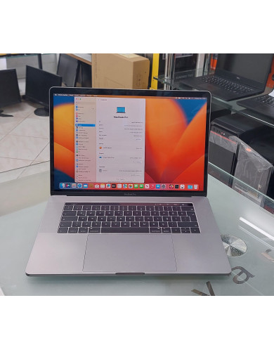Apple MacBook Pro 15 2018 i7 16GB RAM 512GB SSD 15.6 Pil Devir 172