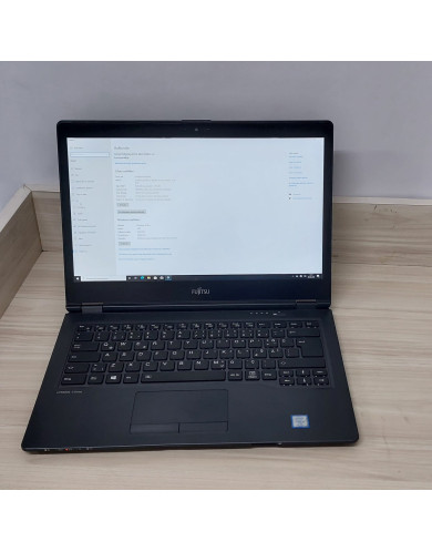 Fujitsu Lifebook U748 i5-8250U 8GB 256GB SSD 14' FHD Dokunmatik Win10 Pro