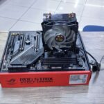 Asus ROG Strix x570-F Gaming Anakart + Ryzen 9 3900x + CoolerMaster Fan