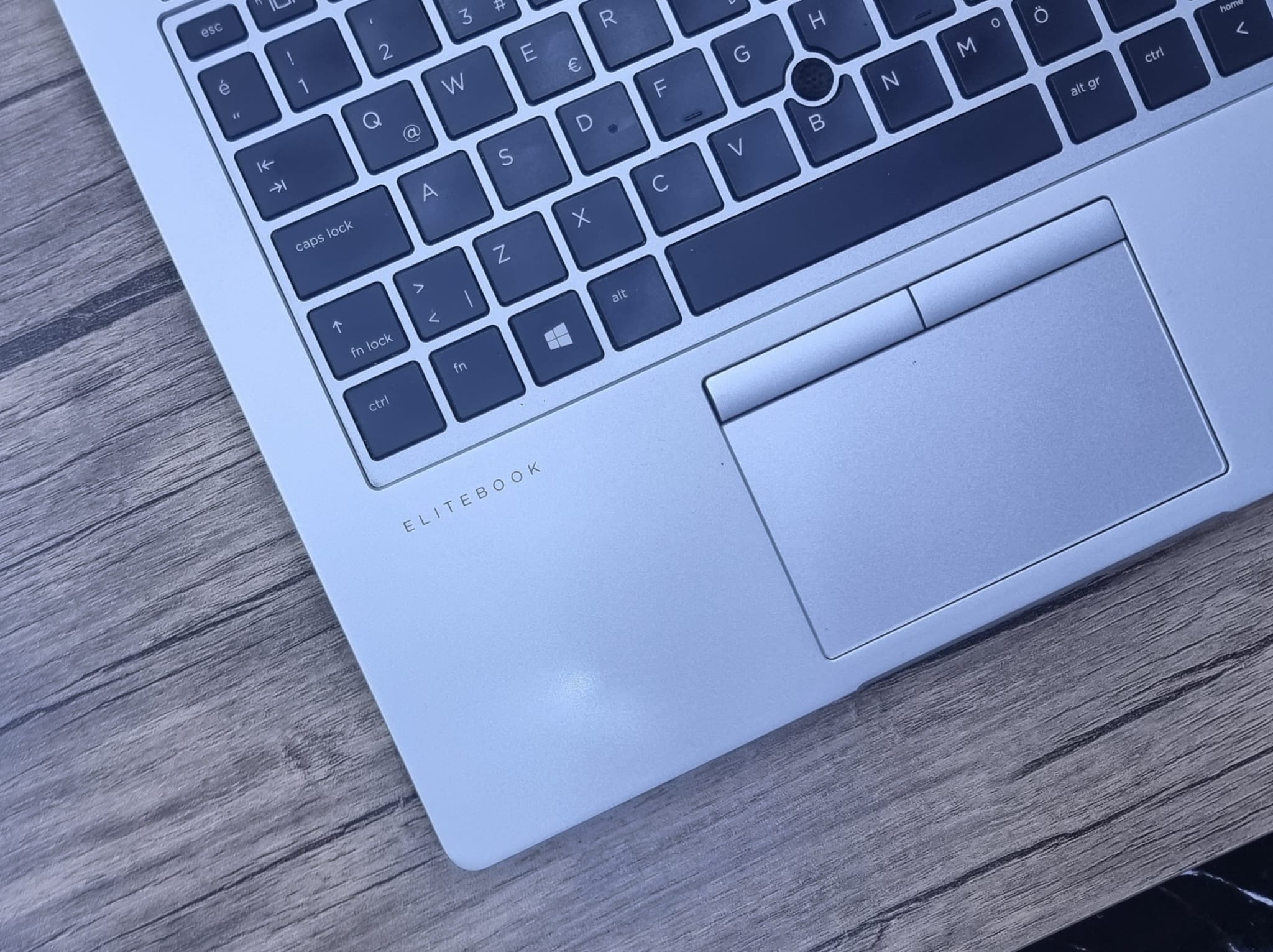 Hp EliteBook 830 G6 i5 8N (7)
