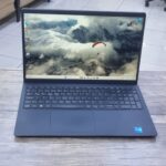 Dell Vostro 3520 i5-1135G7 16GB RAM 512GB SSD 15.6" Full HD Notebook
